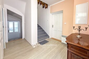 Prodej, rodinný dům, garáž, 215 m2 - Znojmo, Otokara Březiny - 8