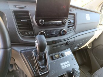 Ford Transit Custom Sanitka - 8