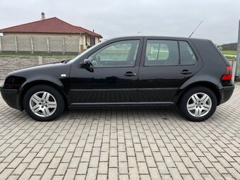 Golf 4, 1,6 benzin, r. 2002, najeto 147 t. km, climatronic - 8