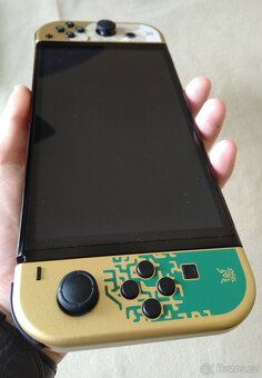 Nintendo Switch OLED edice Zelda Tears of the Kingdom - 8