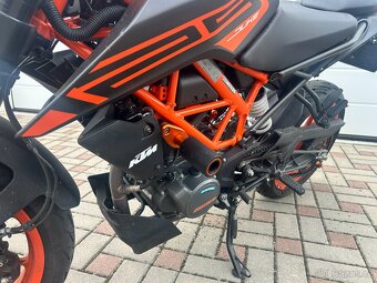 KTM 125 duke 11kw 2022 - 8