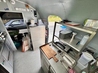 Airstream Food Truck - 8