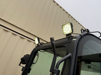 Komatsu PC26MR-3 - 8