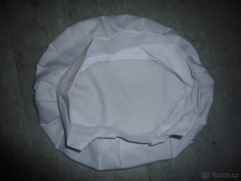 ZÁSTĚRA A ČEPICE   -   N O V É - 8