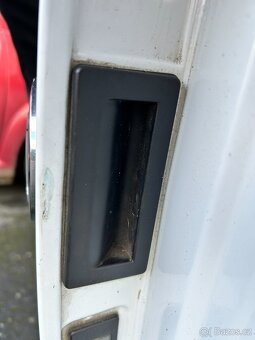 Páté dveře Octavia 3 kombi barva bílá - 8