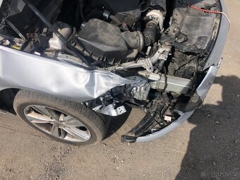 Škoda Rapid 1.0tsi 81kw facelit NAVI XENON - 8