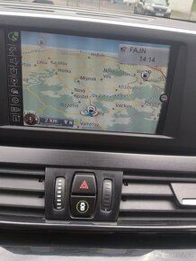 BMW Řada 2 xDRIVE 218d AUTOMATIC - 8