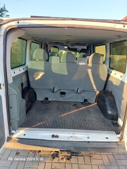 Ford Transit 2.2 TDCi 74kW – 9 míst – 2012 - 8