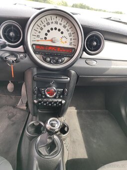 Mini Cooper R56 - 8