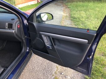 Opel Vectra 1.8i 16v kombi - 8