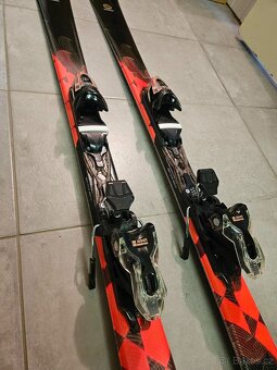 Dámské lyže Rossignol 152 cm – výborný stav, použité jen 2× - 8