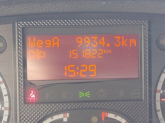 Peugeot Boxer 9. míst 150000 km - 8