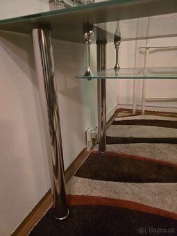 Prodam jídelní stůl - 8