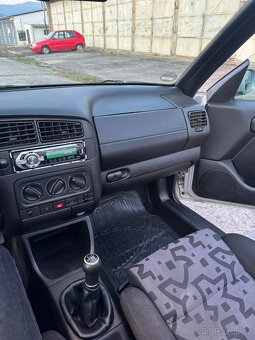 VW Golf Cabrio 1.6 74 kW, r. 2000 - 8