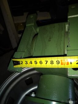 Prodám motor s převodovkou - 8