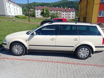Prodám VW Passat 5.5 r.v.2003 - 8