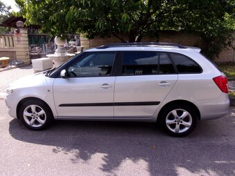 Skoda Fabia 1,2TSi 63kW kombi,koup.v čr 1.2012 - 8