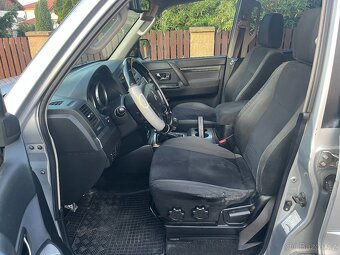 Mitsubishi Pajero 3.2 DI-D manuál, DPH - 8