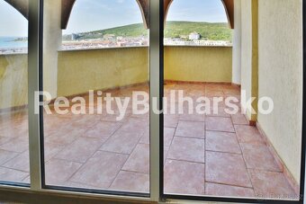 Prostorný apartmán 2+kk s výhledem na moře a hory – Elenite - 8