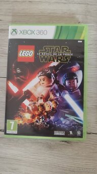 Xbox 360 + 2 ovladače + 4 hry - 8