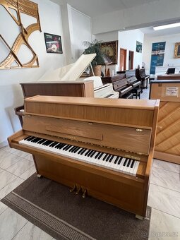 Korejské piano Samick se zárukou 2 roky, doprava v ceně. - 8