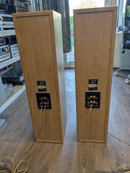 Infinity Alpha 40 - 8