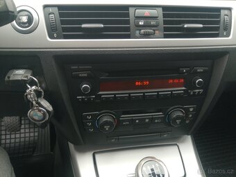 BMW E 91, 318i - 8