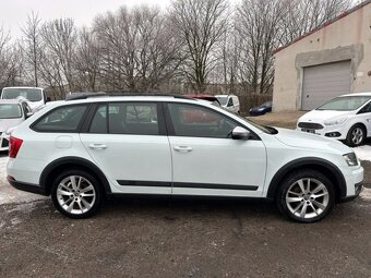 Škoda Octavia 2.0Tdi 110kw SCOUT - 8