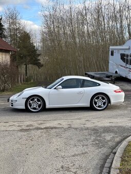 Porsche 911 Carrera - 8