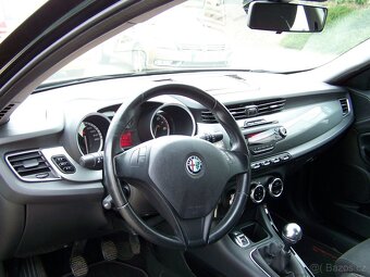 Alfa Romeo Giulietta 1.4 Turbo Benzina 88kW r.v.2011 - 8
