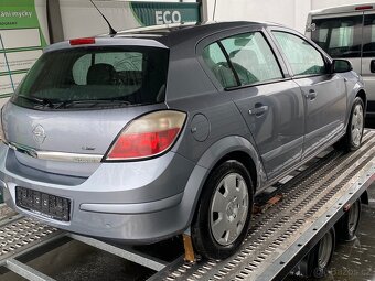 OPEL ASTRA H 2004 1.6 16V - 8