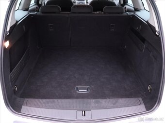 Opel Astra 1,7 CDTi 96kW Cosmo CZ (2013) - 8