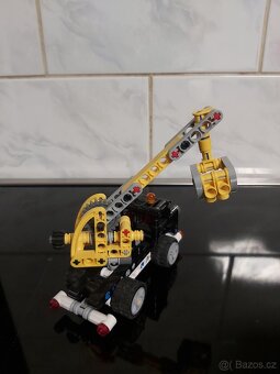 Lego  technic 42031 + 42027 pouštní závoďák - 8