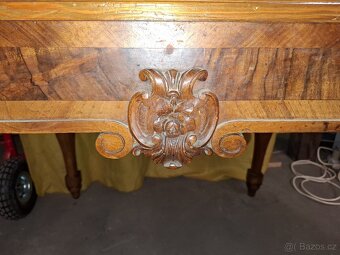 Starožitný stůl - 8