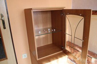 Prodej nábytku do obývacího pokoje - 8