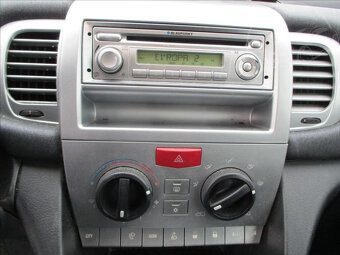 Lancia Ypsilon 1,2 i KLIMATIZACE - 8