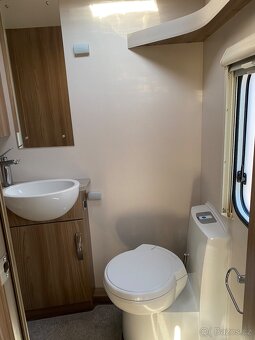 Obytný přívěs Sprite Cruzer 495 SR - 8