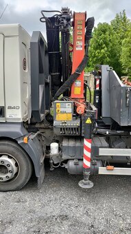 Volvo FLB3C s kontejnerem + Bagr Yanmar Vio 33 - 8