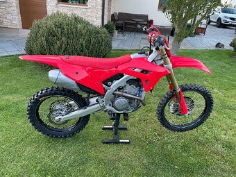 Honda crf 250 rok 2023 - 8