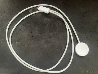 Apple Watch Series 7 (41mm) – TOP stav, jen drobný škrábaneč - 8