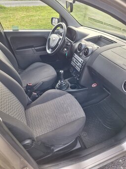 FORD FUSION 1,6i + NOVÁ STK - 8