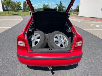 Škoda Octavia 1.6i 75kW - 8