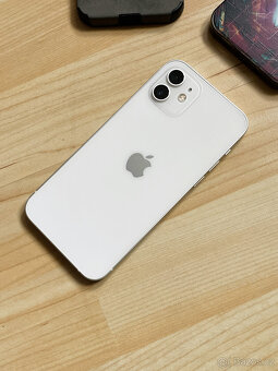 Apple Iphone 12 64GB bílý / krásný stav / 100% baterie / - 8
