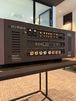 MICHI X5 - Referenční Stereo zesilovač - 8