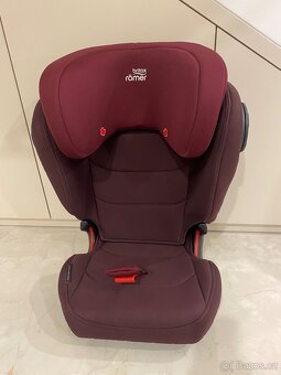 Autosedačka Britax RÖMER Kidfix III M Burgundy Red Isofix - 8