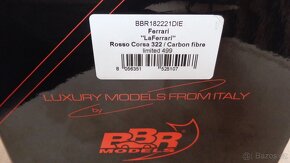 Ferrari LaFerrari Rosso Corsa 322/Carbon Fibre 1:18 BBR - 8