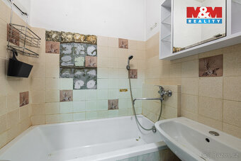 Prodej bytu 2+1, 58 m², Karlovy Vary, ul. Sokolovská - 8