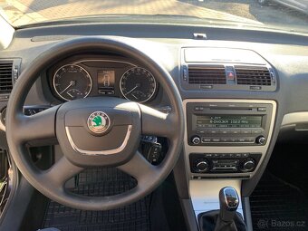 Škoda Octavia II FL 1.6 MPI Elegance r.v.2012 - 8