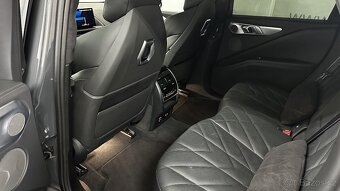 BMW XM, 4.4 V8TT HYBRID / MAXIMÁLNÍ VÝBAVA / ODPOČET - 8