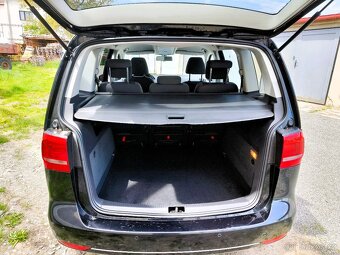 TOURAN 1.4 TSi 103kW HIGHLINE PLNÝ SERVIS NAVI PDC - 8